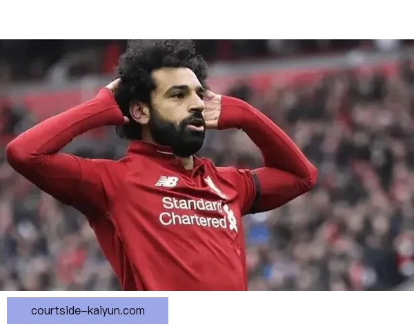 萨拉赫纹身故事解读引发球迷关注，展现其独特的个性与情感背景。